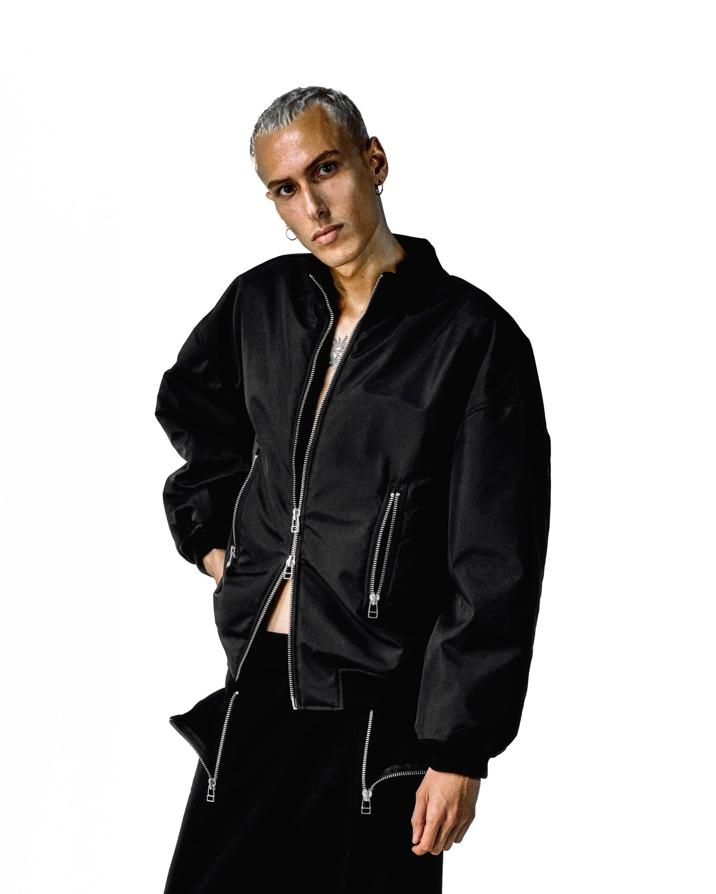 DARK TYPE BOMBER JACKET