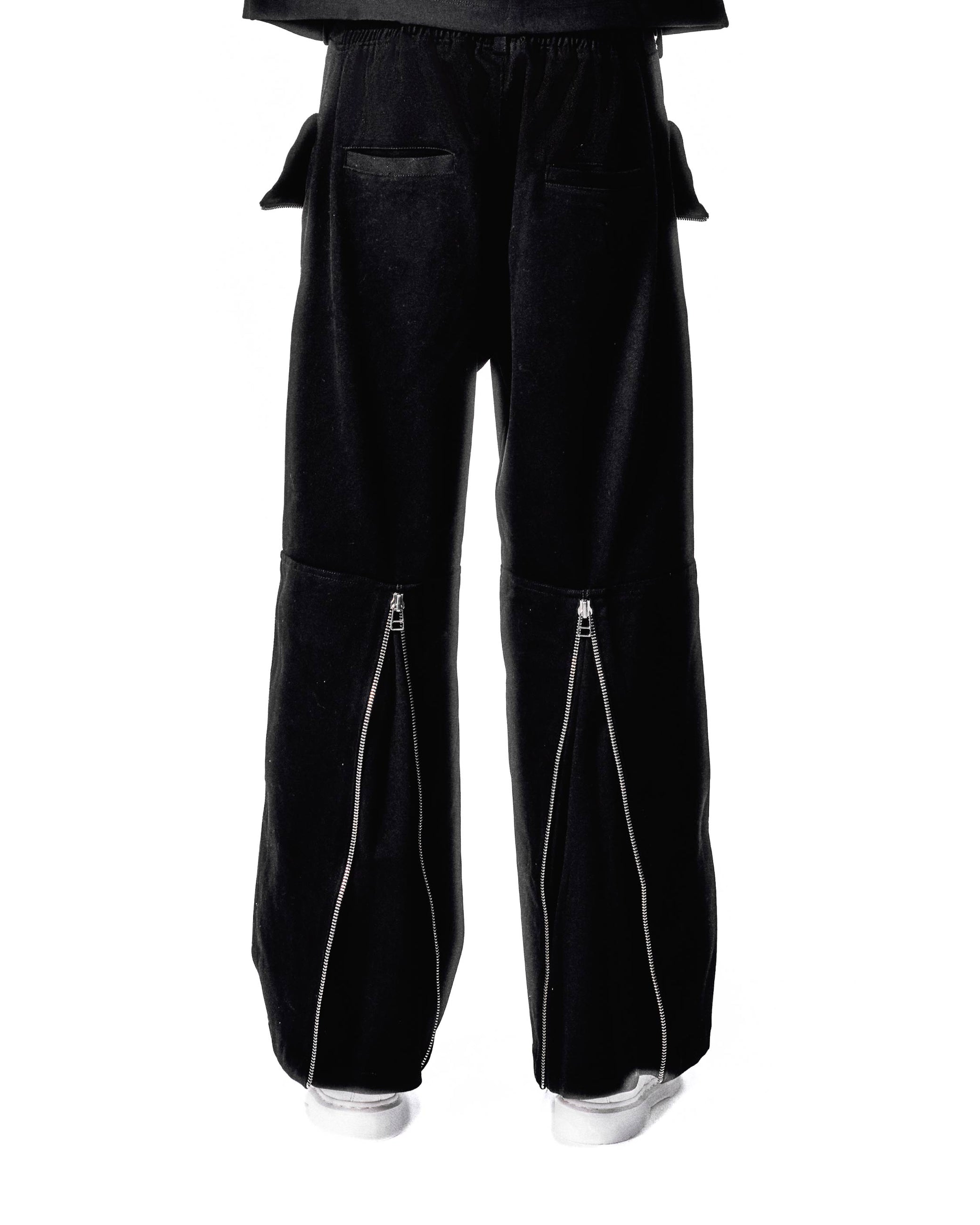 TRIANGLE SHAPE JEANS