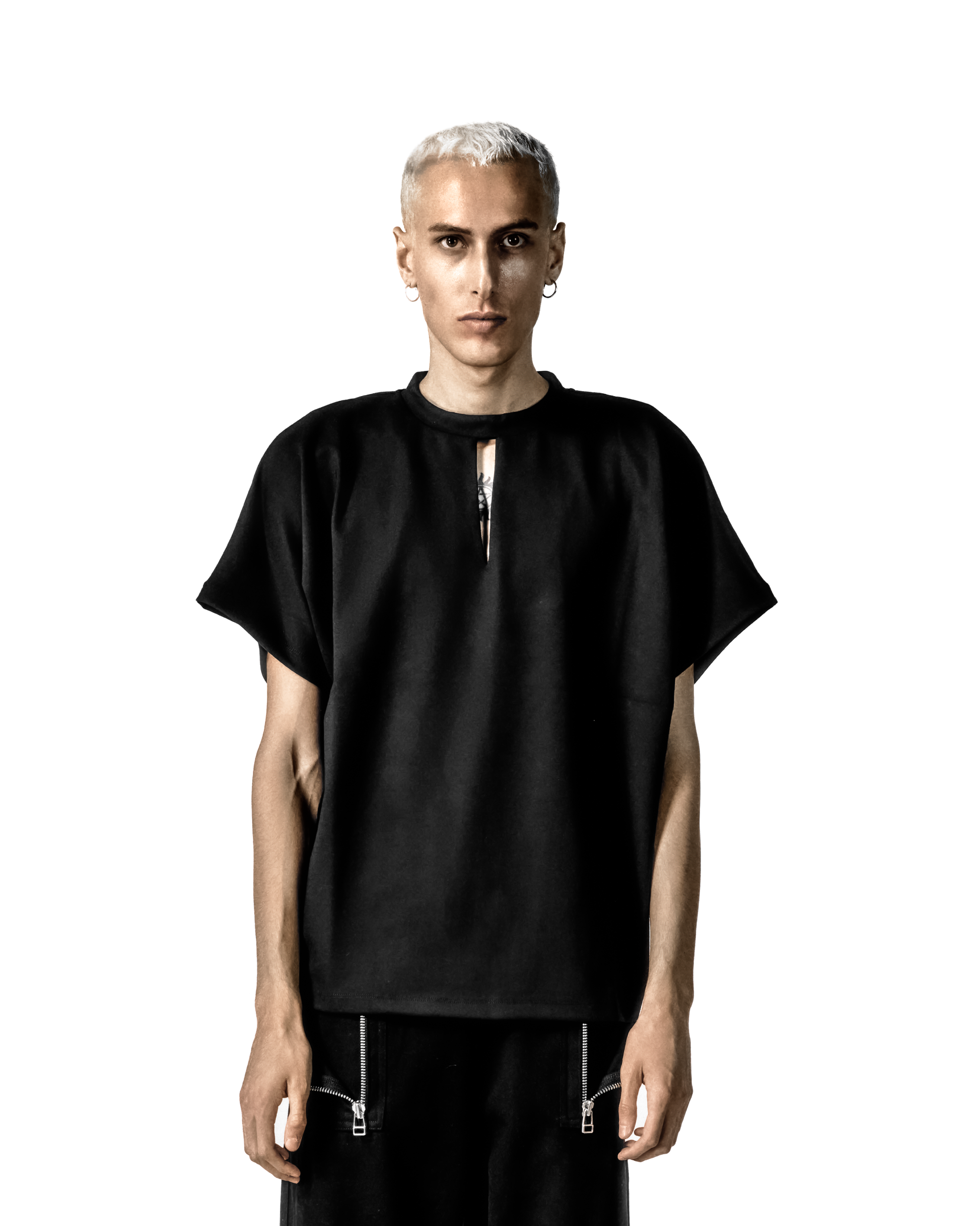 V CUT TEE